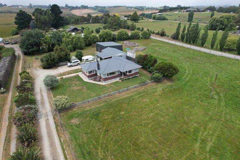 Photo of property in 174 Parsons Road, Weston, Oamaru, 9491