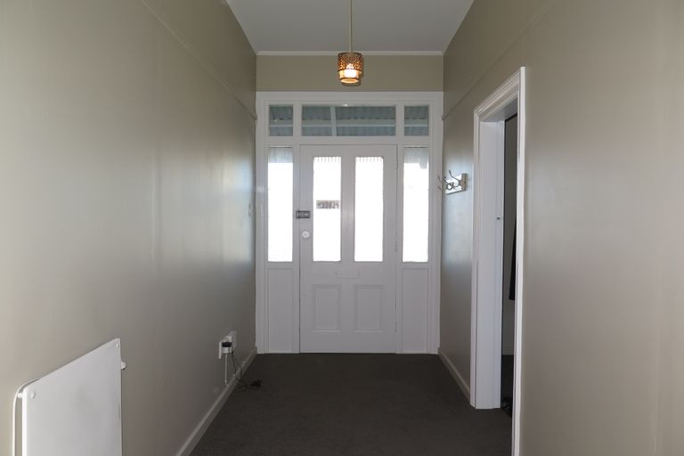 Photo of property in 215 Church Street, West End, Timaru, 7910