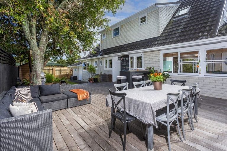 Photo of property in 50 Eban Avenue, Hillcrest, Auckland, 0627