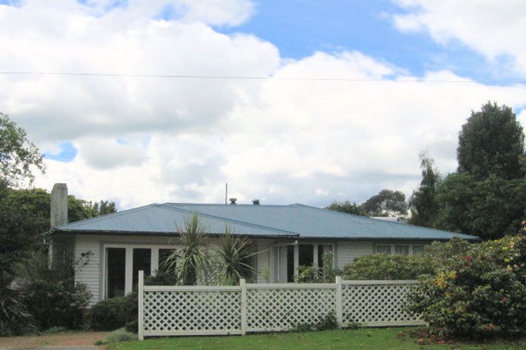 Photo of property in 20 Mckenzie Road, Owhata, Rotorua, 3010