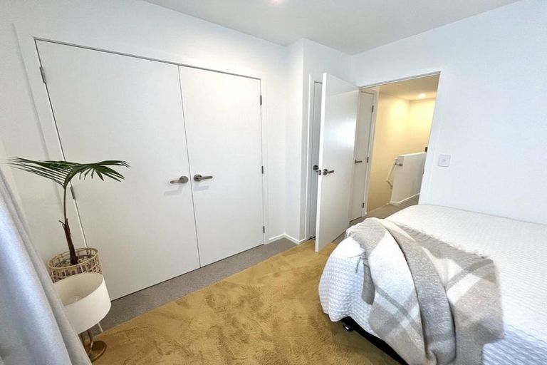 Photo of property in 8 Ngae Place, Mangere East, Auckland, 2024