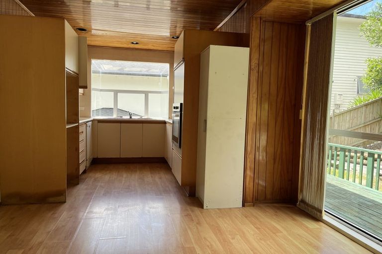 Photo of property in 26 Malters Place, Browns Bay, Auckland, 0630