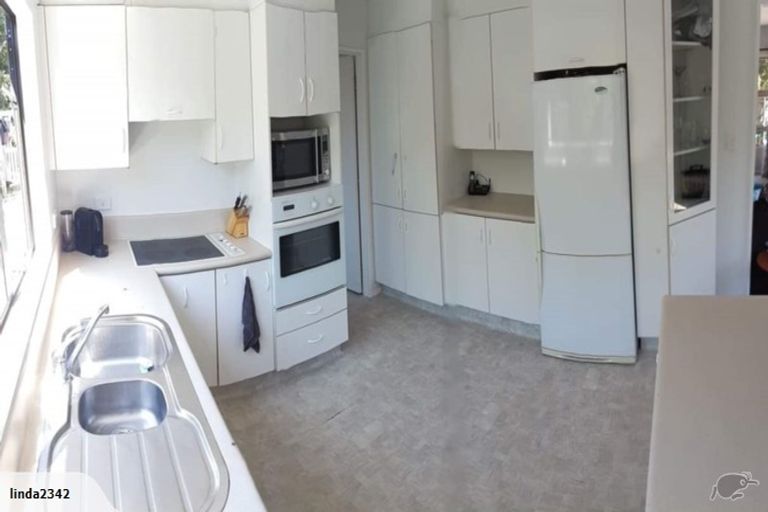 Photo of property in 1 Grevillea Place, Mount Maunganui, 3116