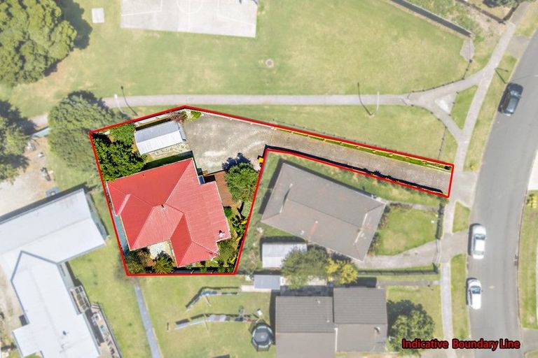 Photo of property in 30a Holland Street, Pukekohe, 2120