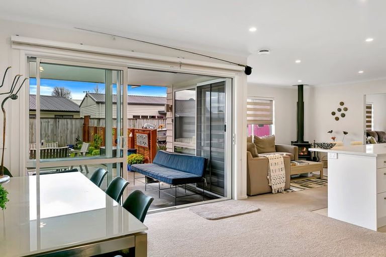 Photo of property in 12 Ngahana Place, Turangi, 3334