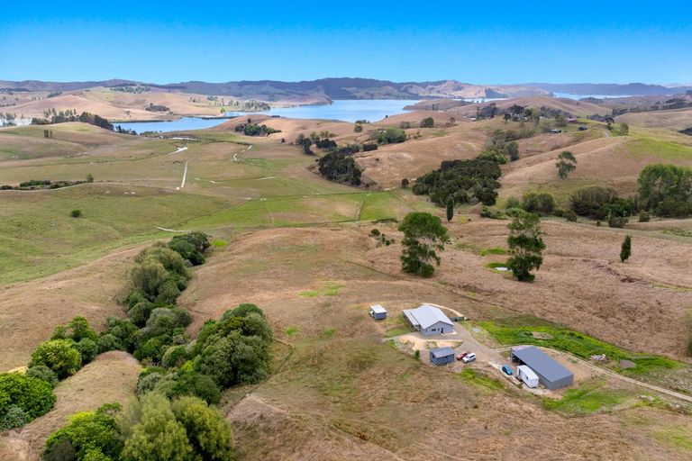 Photo of property in 1498 Oneriri Road, Kaiwaka, 0573