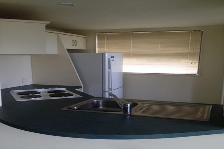 Photo of property in 568f Adelaide Road, Berhampore, Wellington, 6023