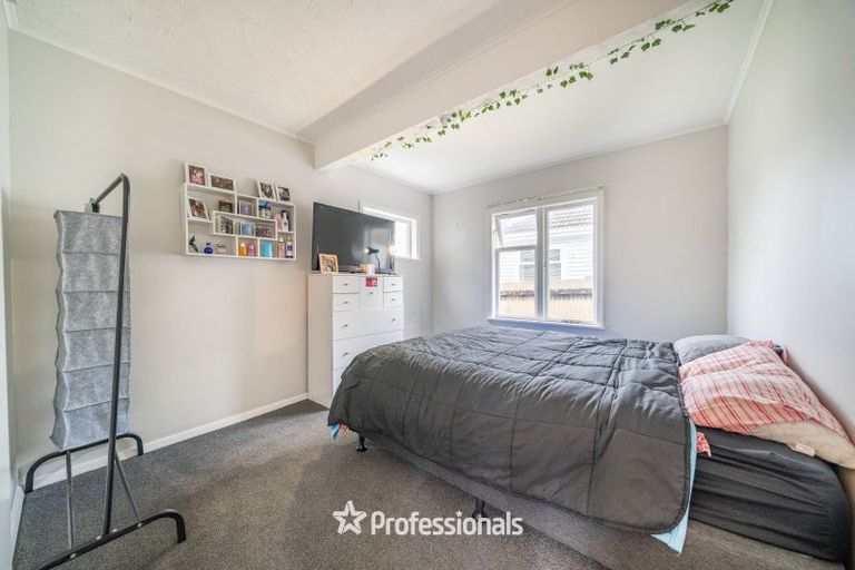 Photo of property in 145 Wainuiomata Road, Wainuiomata, Lower Hutt, 5014