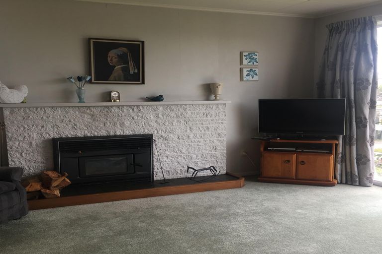 Photo of property in 7 Bond Street, Waimate, 7924