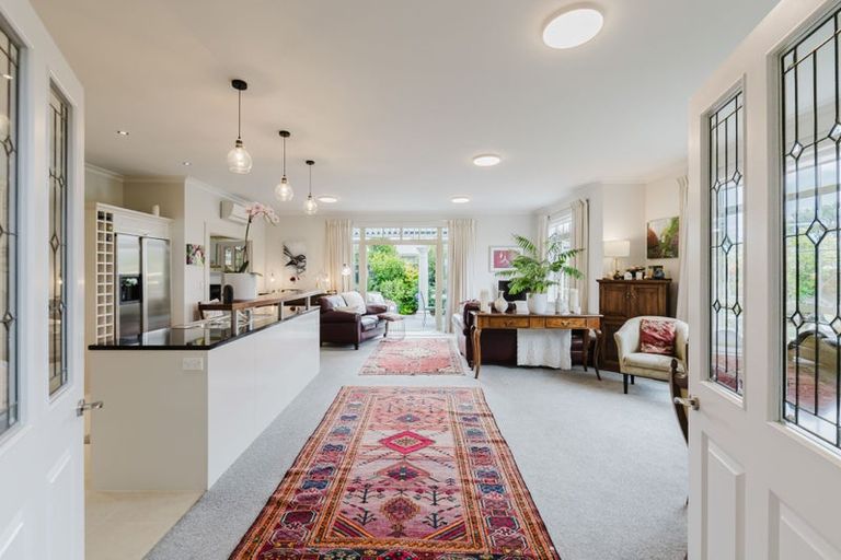 Photo of property in 135 Totara Street, Riccarton, Christchurch, 8041