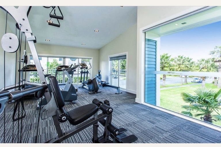 Photo of property in 88 Rewa Rewa Lane, Orewa, 0931