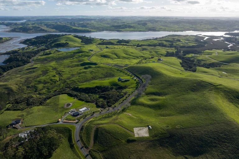 Photo of property in 10 Hinamoki Drive, Kaiwaka, 0573