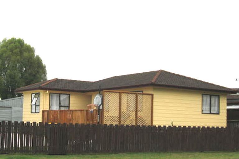 Photo of property in 31 Arodella Crescent, Ranui, Auckland, 0612