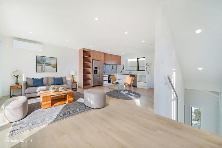 Photo of property in 1/10 Howe Street, Howick, Auckland, 2014