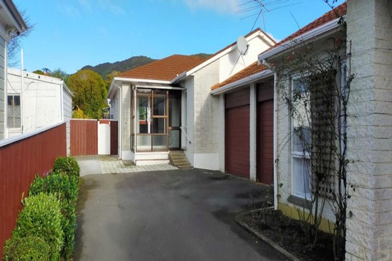 Photo of property in 11a Cook Street, Karori, Wellington, 6012