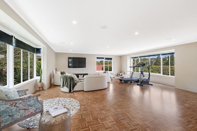 Photo of property in 188 Mellons Bay Road, Mellons Bay, Auckland, 2014