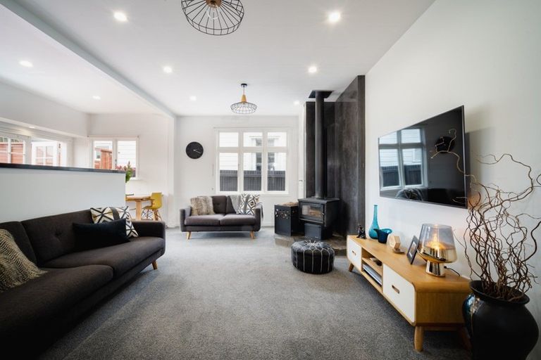 Photo of property in 33 Oakland Street, Andersons Bay, Dunedin, 9013