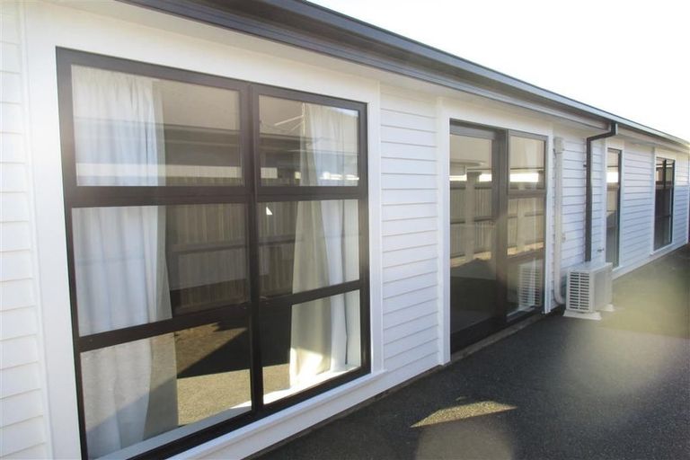 Photo of property in 8 Limbrick Crescent, Wigram, Christchurch, 8042