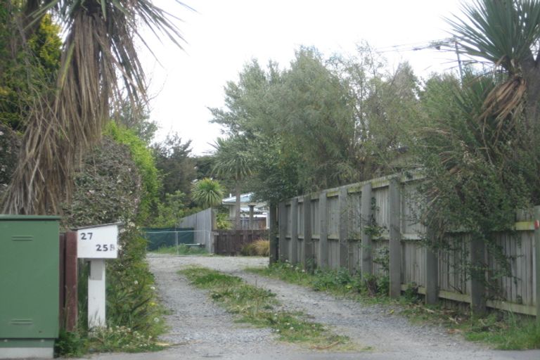 Photo of property in 25a Burnett Street, Oxford, 7430