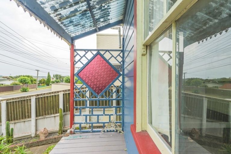 Photo of property in 25 Mason Terrace, Gonville, Whanganui, 4501