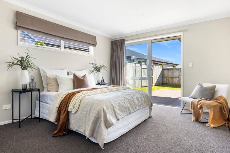 Photo of property in 98 Penetaka Heights, Pyes Pa, Tauranga, 3112