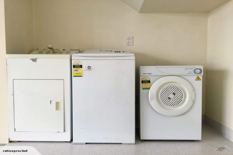 Photo of property in 14/240 The Terrace, Wellington Central, Wellington, 6011