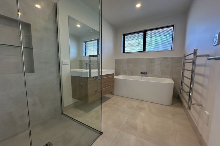 Photo of property in 12 Central Avenue, Prebbleton, 7604