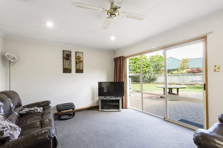 Photo of property in 28 Silverstream Drive, Mosgiel, 9024