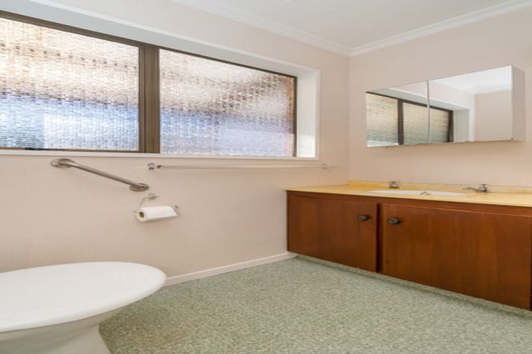 Photo of property in 9a Kirkland Street, Green Island, Dunedin, 9018