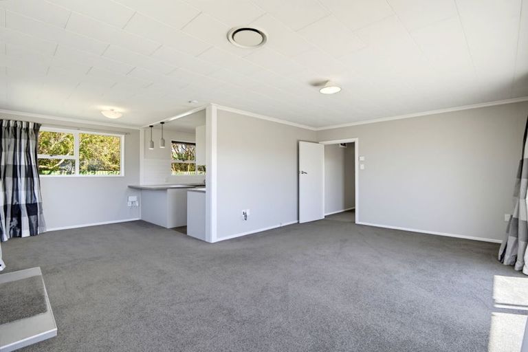 Photo of property in 61 Burnett Street, Oxford, 7430