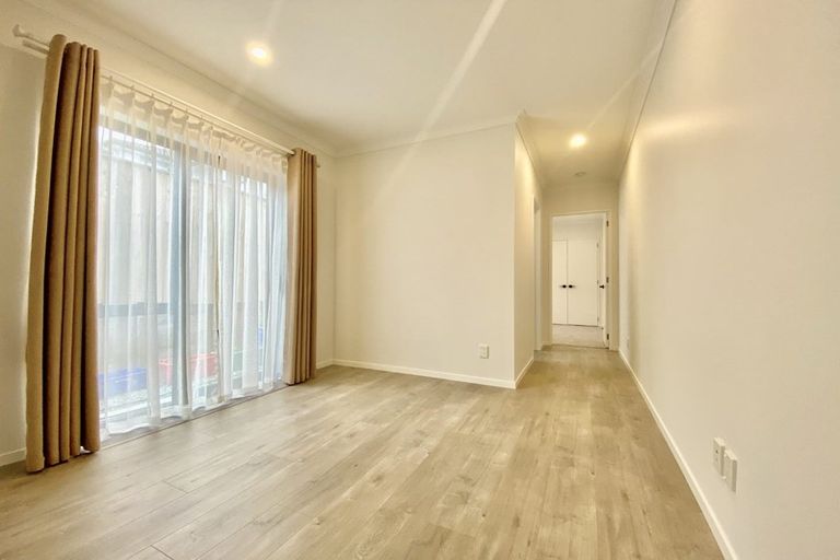 Photo of property in 31 Nightingale Road, Flat Bush, Auckland, 2019