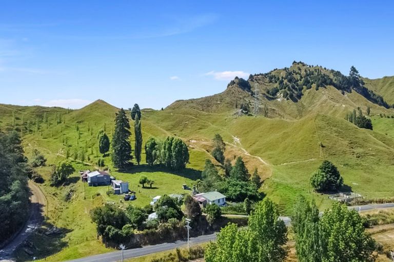 Photo of property in 7110 Ohura Road, Kohuratahi, Stratford, 4396
