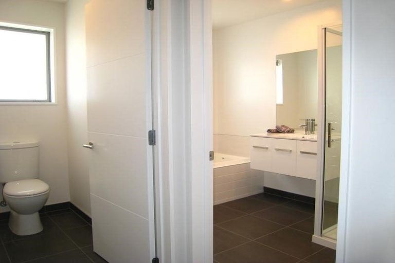 Photo of property in 216 Rolleston Drive, Rolleston, 7614