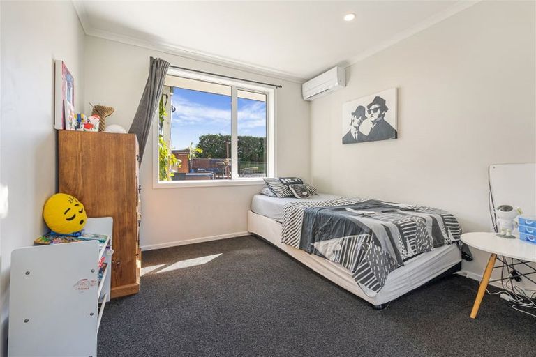 Photo of property in 773 Waitakere Road, Kumeu, 0891