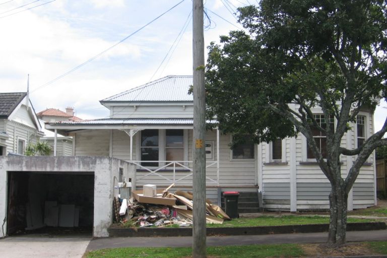 Photo of property in 2/55 Walters Road, Mount Eden, Auckland, 1024