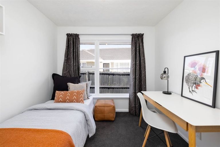 Photo of property in 17 Palmside Street, Somerfield, Christchurch, 8024