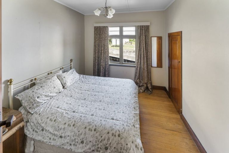 Photo of property in 129 Waimea Road, Nelson South, Nelson, 7010