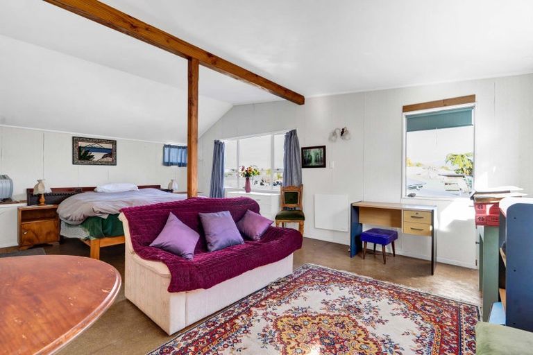 Photo of property in 10 Miro Street, Inglewood, 4330