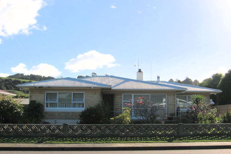 Photo of property in 60 Western Hills Drive, Kensington, Whangarei, 0112