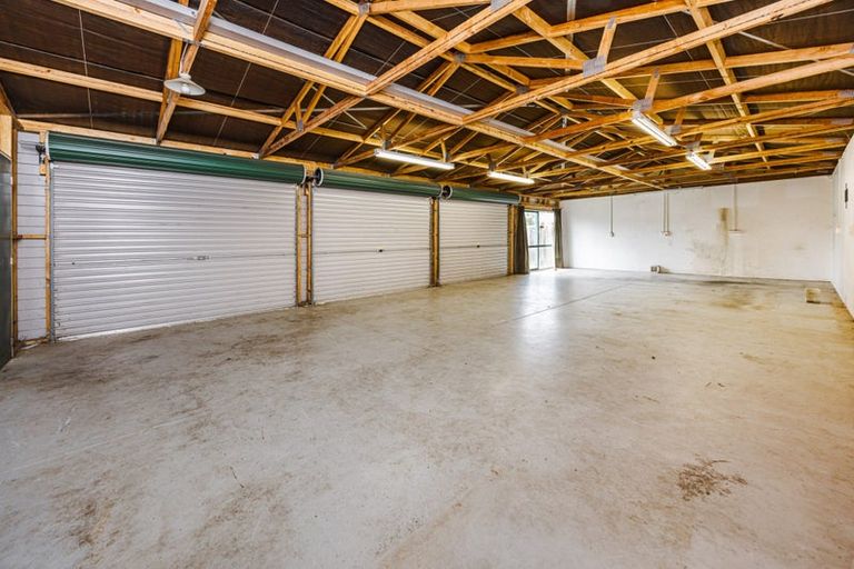 Photo of property in 88 Beach Road, Pahurehure, Papakura, 2113