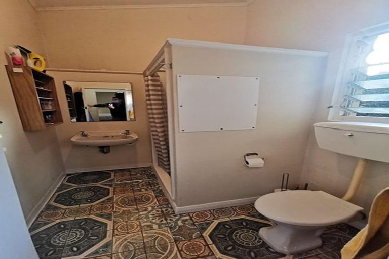 Photo of property in 1/29 Clifton Terrace, Kelburn, Wellington, 6012