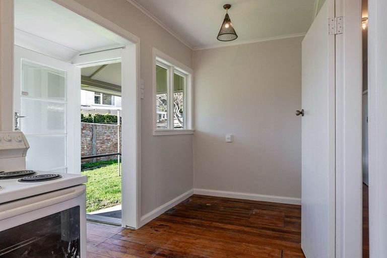 Photo of property in 37 Worcester Street, West End, Palmerston North, 4410