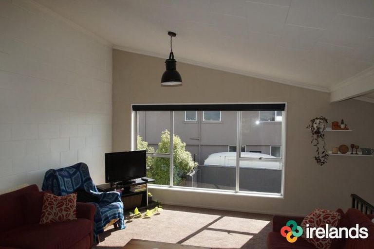 Photo of property in 2/24 Chilton Drive, Mairehau, Christchurch, 8052