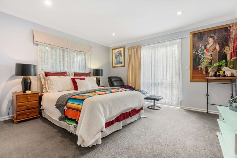 Photo of property in 32a Colwill Road, Massey, Auckland, 0614