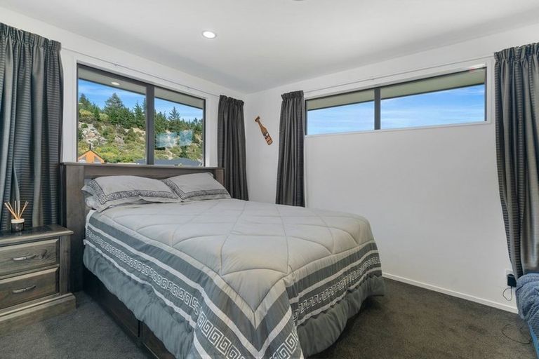 Photo of property in Luggate Park, 15 Cooper Crescent, Luggate, Wanaka, 9383