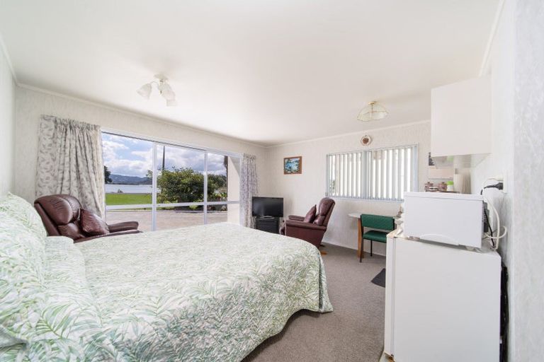 Photo of property in 294 Beach Road, Onerahi, Whangarei, 0110