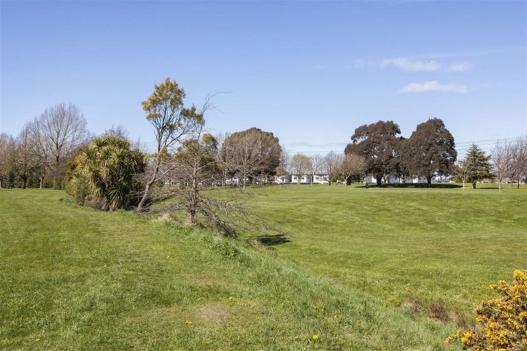 Photo of property in 3 Ciaran Close, Broomfield, Christchurch, 8042