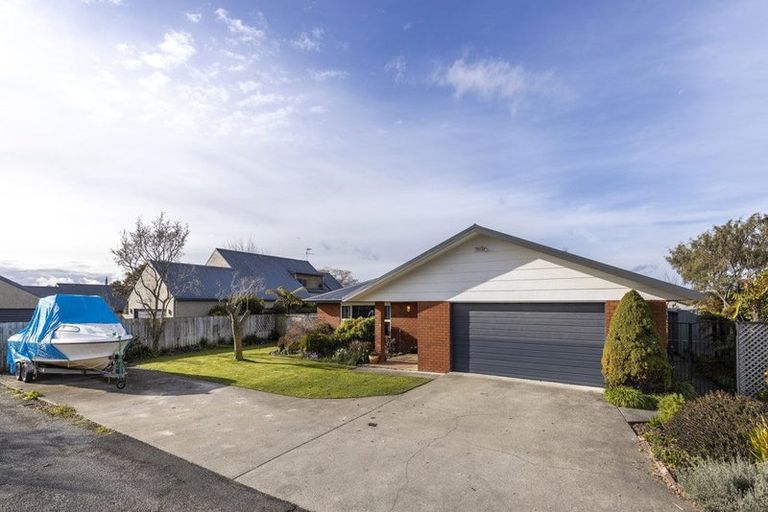 Photo of property in 16 Westhaven Place, Redwoodtown, Blenheim, 7201