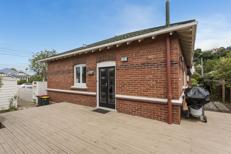 Photo of property in 272 Macandrew Road, Forbury, Dunedin, 9012