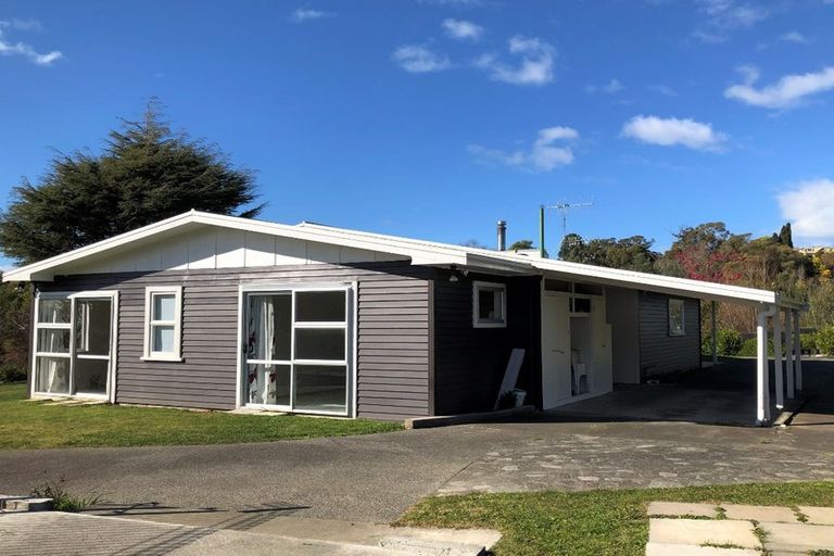 Photo of property in 80 Greenwood Road, Havelock North, 4130